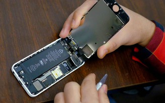 Người dùng iPhone Việt Nam được hưởng chương trình thay pin mới của Apple