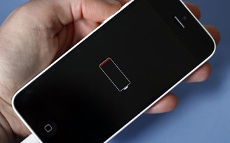Apple thiếu hụt nguồn pin thay thế cho iPhone 6 Plus