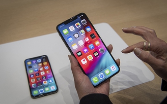 Những tính năng iPhone Xs Max 'đi sau' Galaxy Note 9