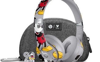 Apple hợp tác Disney ra mắt tai nghe Mickey