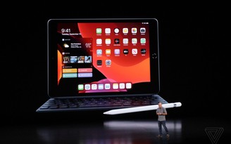Apple ra mắt iPad màn hình 10,2 inch mới với giá 329 USD