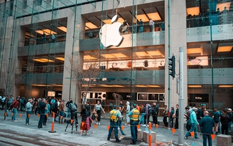 Apple chính thức mở bán loạt iPhone 11 trên toàn cầu