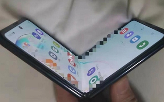 Samsung sẽ trang bị màn hình bằng kính cho điện thoại gập tiếp theo?