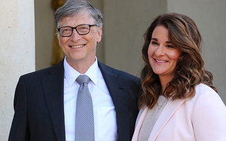 Tỉ phú Bill Gates tặng 100 triệu USD chống dịch Corona