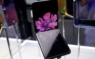 Samsung sẽ bán màn hình UTG của Galaxy Z Flip cho các hãng khác