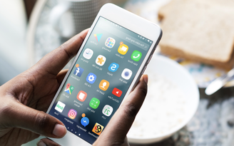 Người Việt mất bao nhiêu thời gian trong ngày cho smartphone?