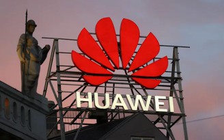 Huawei bị tố gây sức ép buộc công ty Mỹ cài đặt cửa hậu