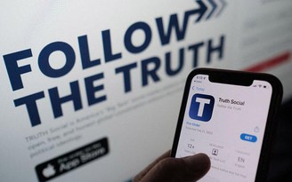 Mạng xã hội 'ông Trump' liên tiếp bị hack