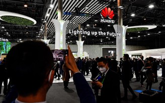 Huawei không rút lui khỏi thị trường quốc tế