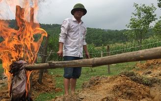 Giếng nước ở Hà Tĩnh bị nhiễm dầu hỏa do tẹc dầu của doanh nghiệp rò rỉ