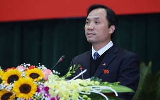 Ông Hoàng Trung Dũng tái cử Chủ tịch HĐND tỉnh Hà Tĩnh