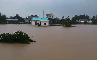 Miền Trung bước vào cao điểm mưa lớn, cảnh báo lũ từ Thừa Thiên - Huế đến Phú Yên