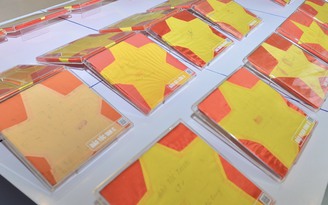 33 lá cờ Tổ quốc ở Trường Sa được triển lãm tại Đại hội Đoàn toàn quốc