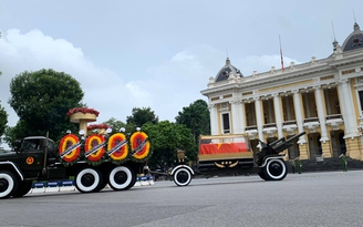 Cận cảnh linh xa đưa nguyên Tổng bí thư Lê Khả Phiêu về nơi an nghỉ cuối cùng