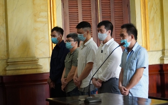 Cựu công an 'bảo kê', góp vốn mở sòng bạc bị phạt 4 năm 6 tháng tù