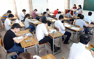 Thi THPT quốc gia: Thí sinh thoải mái bước vào môn thi đầu tiên