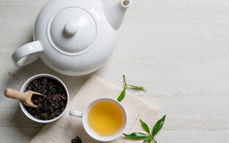 Ngày mới với tin tức sức khỏe: Thêm lợi ích của uống trà