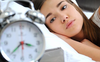 Ngày mới với tin tức sức khỏe: Thường xuyên mất ngủ dễ bị bệnh này