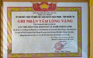 Nghệ sĩ Hoài Linh mang 1,5 tỉ tiền mặt đến trao cho người dân Quảng Trị