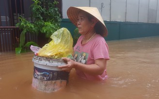 Ngập lụt cục bộ ở TP.Đông Hà khi mưa lớn đã trở thành… căn bệnh!