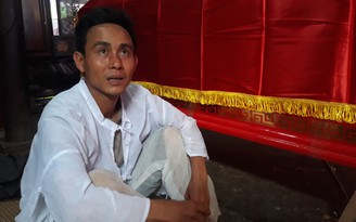 Tai nạn 3 người chết ở Quảng Bình: Con trai xuyên rừng trong đêm về với mẹ