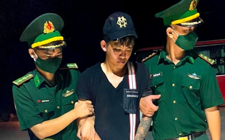 Quảng Bình: Bắt giữ nghi phạm dùng mô tô vận chuyển 2 kg ma túy đá