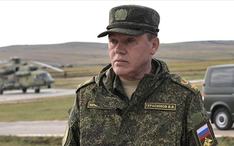 Những chỉ huy nào của Nga đã bị thay thế từ khi bắt đầu chiến dịch quân sự ở Ukraine?