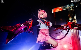 Liên Quân Mobile tung bộ ảnh cosplay Violet Thứ nguyên Vệ Thần 'đốn tim' người xem