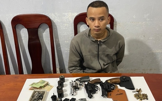 Tây Ninh: Tạm giữ hình sự nghi phạm mua bán vũ khí quân dụng