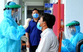 Long An: Tạm ngưng một số dịch vụ sau khi có ca Covid-19 đầu tiên ở cộng đồng