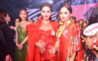 Học trò của Hương Giang giành giải Vàng Siêu mẫu 2018