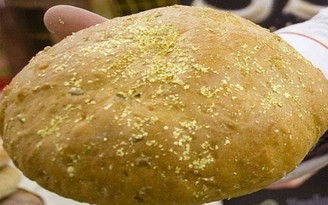Bánh mì trộn vàng