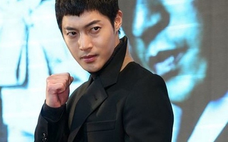 Kim Hyun Joong chi 500.000 USD 'bưng bít' vụ bạn gái cũ sẩy thai