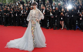 Phạm Băng Băng hóa công chúa trên thảm đỏ Cannes 2015
