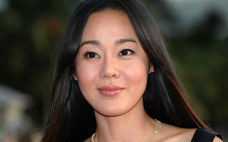 Kim Yun Jin nhận vai nữ chính trong vở kịch của Mỹ