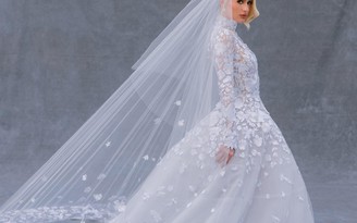 Hôn lễ Paris Hilton giật “bộn” spotlight với nhẫn 46 tỷ đồng, váy cưới “chặt chém” toàn Hollywood