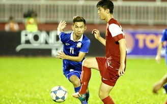 Duy Mạnh tranh Quả bóng vàng Việt Nam 2015 với Công Vinh, Công Phượng