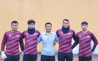 HLV thủ môn Nguyễn Thế Anh ra mắt CLB Hà Nội