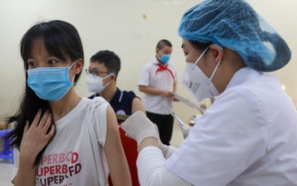 Những ai phải đeo khẩu trang khi đến nơi công cộng?
