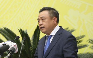 Chủ tịch Hà Nội: ‘Khối lượng công việc cao, tôi không hiểu sao anh em làm được’