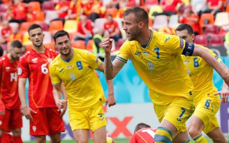 Euro 2020: Xem Yaremchuk và Yarmolenko của Ukraine nhớ.. Yaremchuk và Yakovenko của Liên Xô