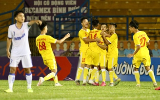 Giải U.19 quốc gia: Nhiều đàn em Quang Hải bị F0, bảng C đổi lịch thi đấu