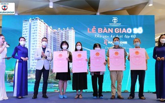 Vạn Xuân Group bàn giao sổ hồng đợt 1 cho cư dân Happy One - Phú Hòa