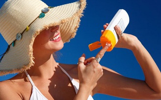 Top 10 kem chống nắng phổ rộng giúp bảo vệ da