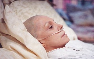 Điều trị ung thư bằng liệu pháp tế bào gốc