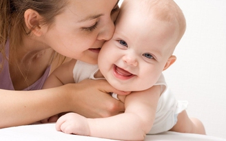 Liệu trình nào chăm sóc da hoàn hảo nhất dành cho các mẹ mới sinh?