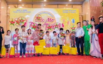 Nam A Bank cùng thiếu nhi đón mùa trung thu ấm áp và tràn ngập ước mơ Nam A Bank cùng thiếu nhi đón mùa trung thu ấm áp và tràn ngập ước mơ