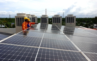 EVNSPC tăng cường phát triển điện mặt trời mái nhà