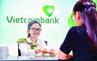 Hoạt động Ngân hàng bán lẻ Vietcombank - Chuyển đổi để bứt phá