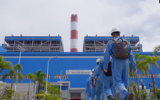 Nhiệt điện Vĩnh Tân ủng hộ gần 450 triệu đồng cho phòng dịch Covid-19 tại Bình Thuận